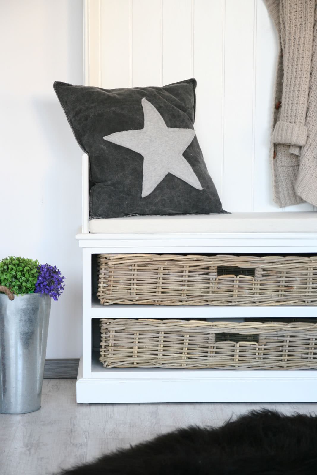 Meble mahoniowe białe