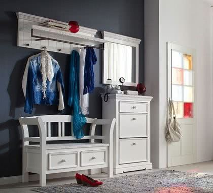 meble drewniane, szafki na buty