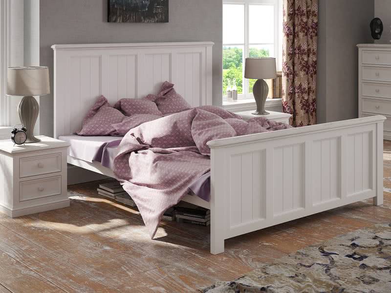 białe ł&oacute;żko do sypialni