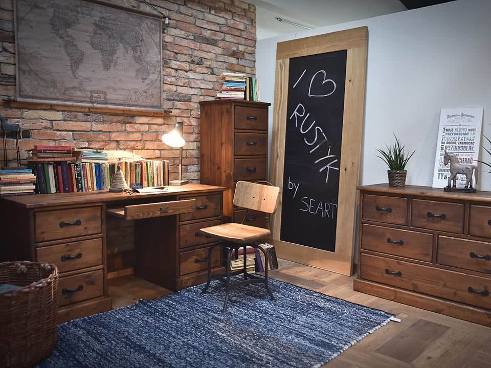 Meble drewniane w stylu rustykalnym