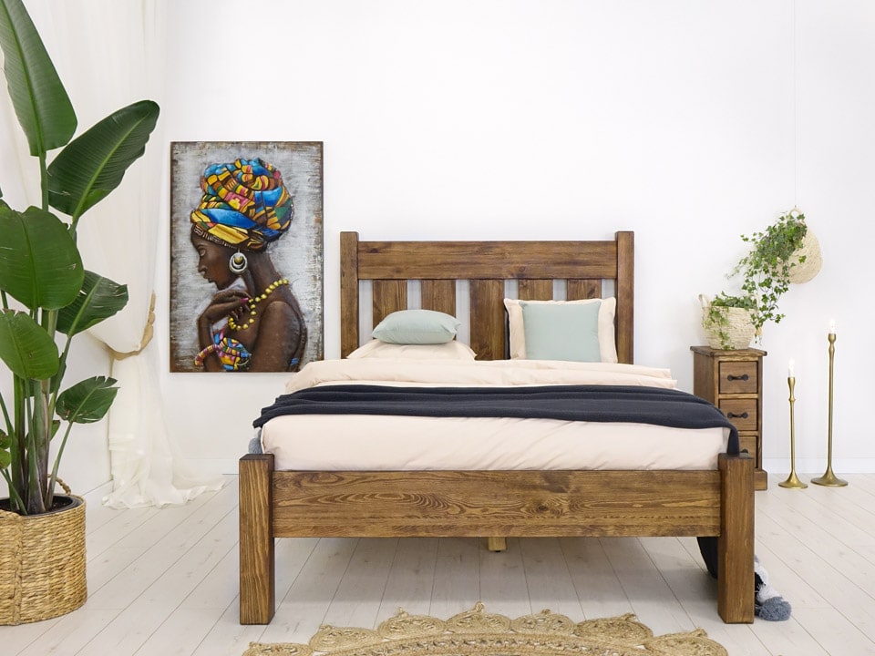 ł&oacute;żka drewniane